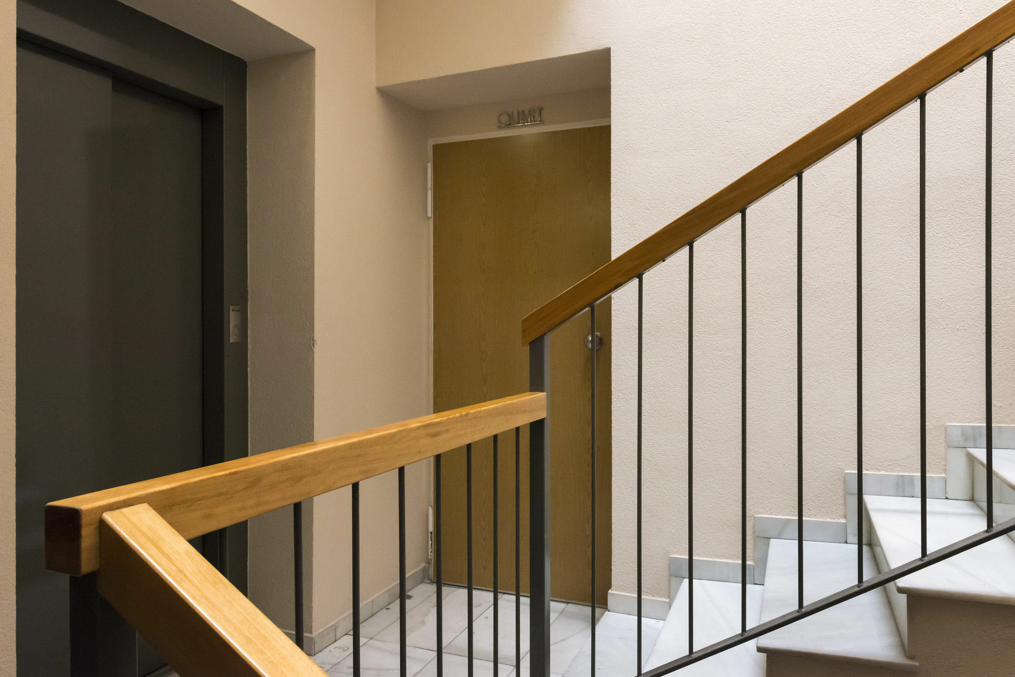 Four Petals Barcelona Boutique Apartments Exterior photo